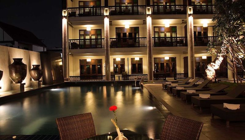 Havuz - De Lanna Hotel