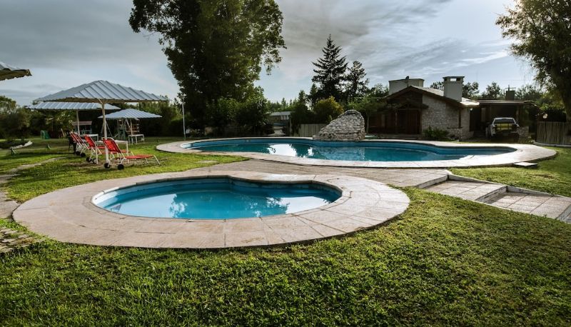 Pool - Hostería y Cabañas Valle Fertil