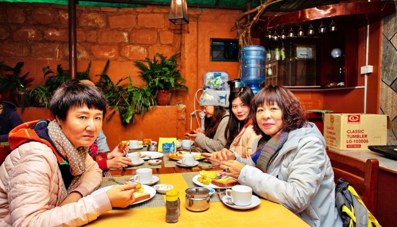 Restaurant - Hotel Grand Holiday