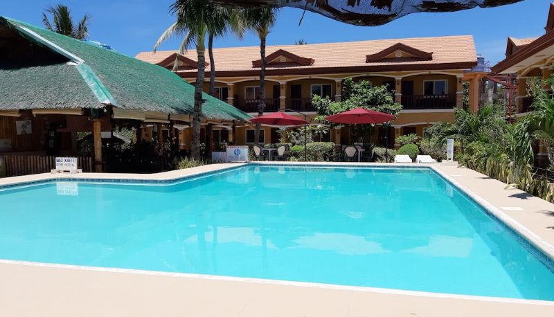 Pool - Slam's Garden Dive Resort
