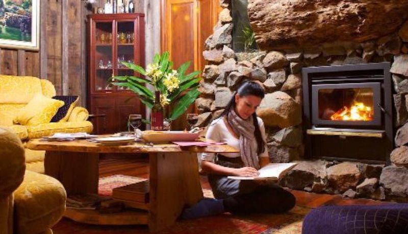 Hall - Tamborine Mountain B&B