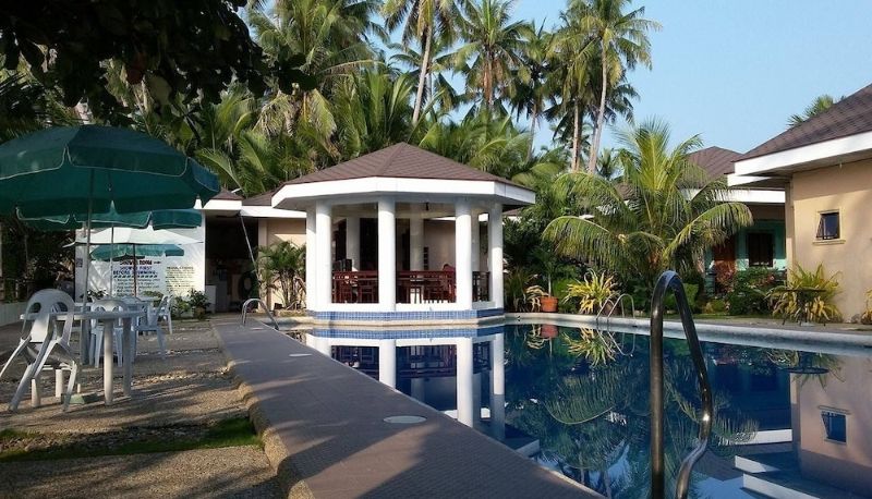Zwembad - Ucoy Beach Resort