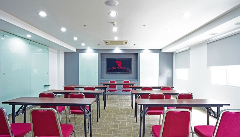 Meetingzimmer - Red Planet Palembang