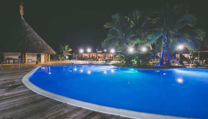 Piscina - Hôtel Tiéti Poindimié