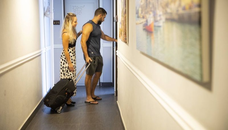 Bilgi - Miami Beach Hotel Tel Aviv