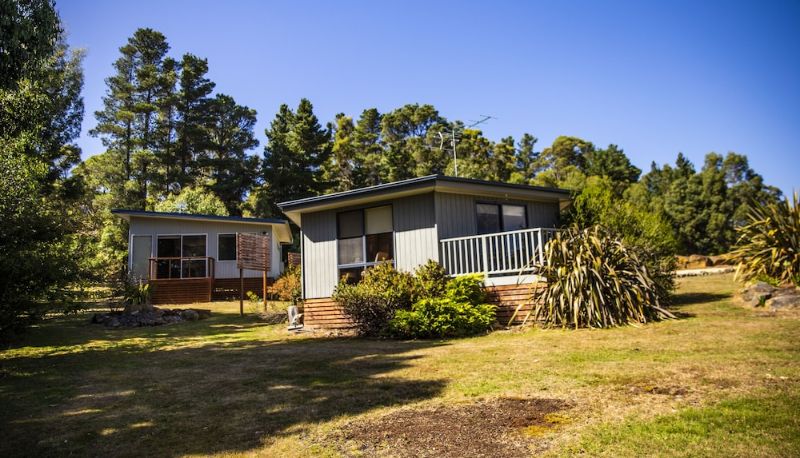 Info - Little Norfolk Bay Events and Chalets