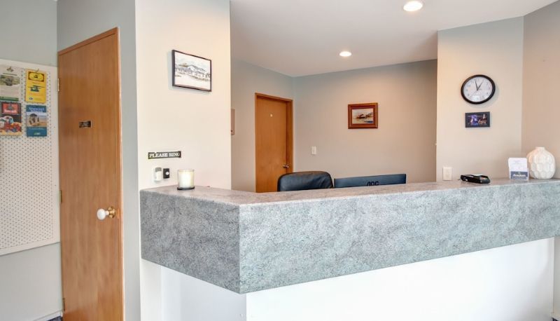 Reception - Bonnie Knights Motel