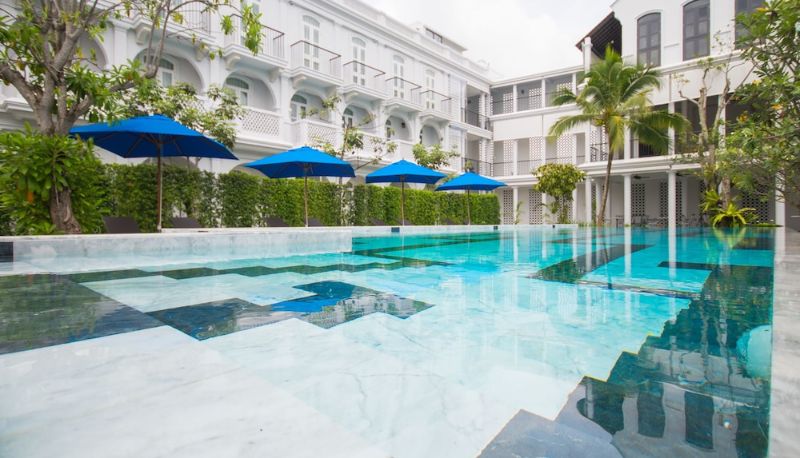 Piscine - Little Nyonya Hotel
