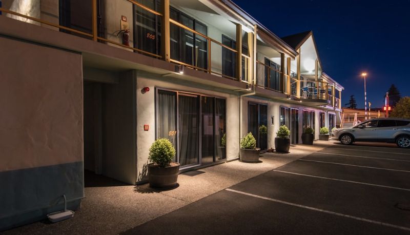 Bilgi - Gladstone Motel Nelson