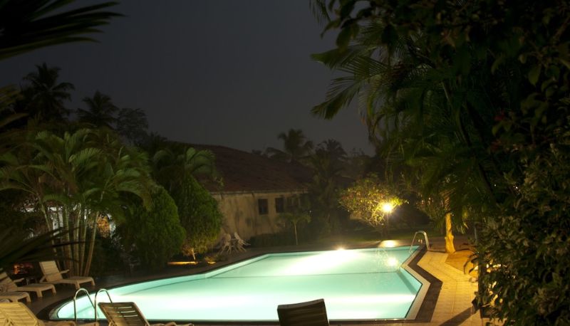 Piscina - Hotel Bougainvilla