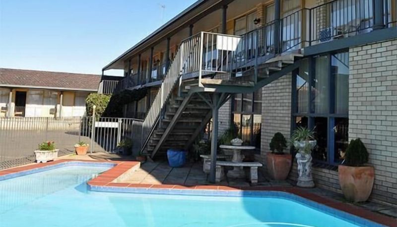 Pool - Adrian Motel