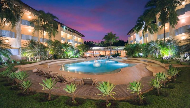 Piscina - Wetiga Hotel