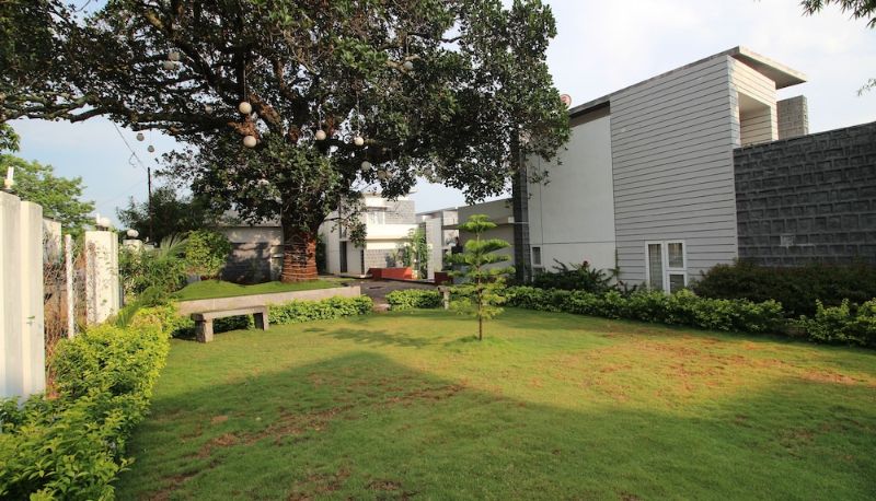Jardín - La Flora Cloud 9 Yelagiri