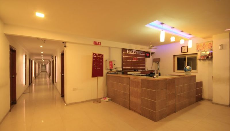 Info - Hotel Kadamb Inn