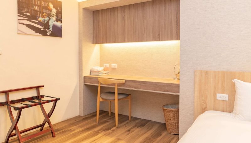 Info - Traveller Inn Book Haus