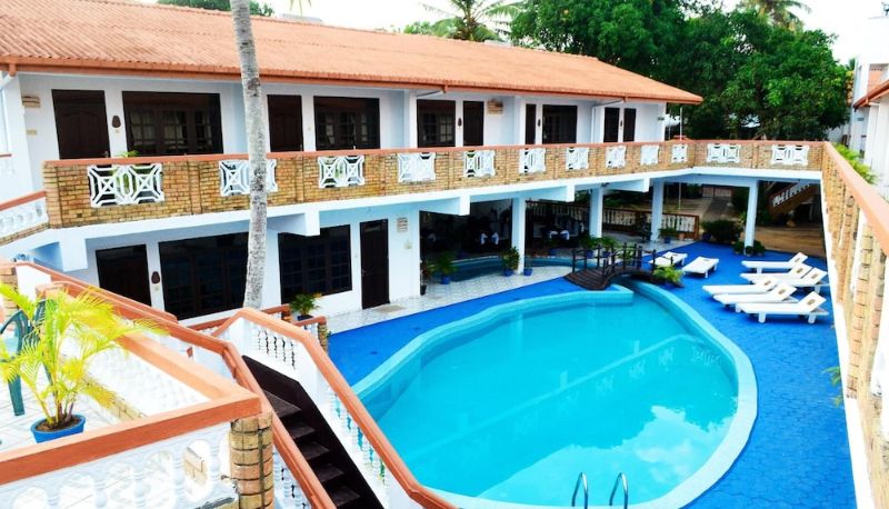 Zwembad - Hotel Thai Lanka