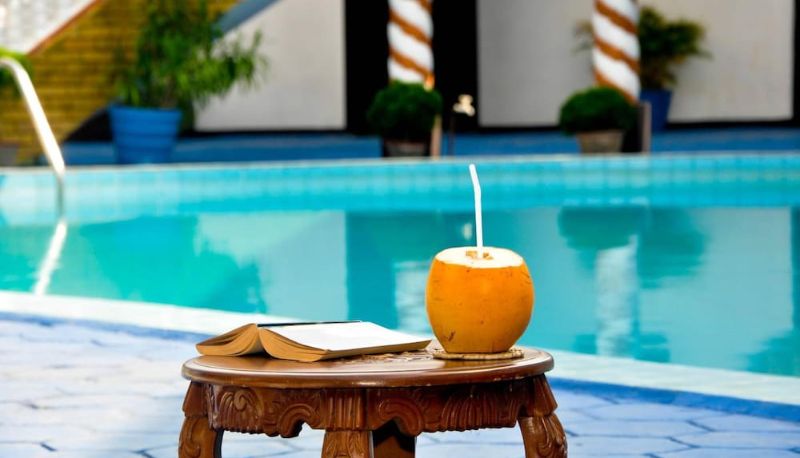 Zwembad - Hotel Thai Lanka