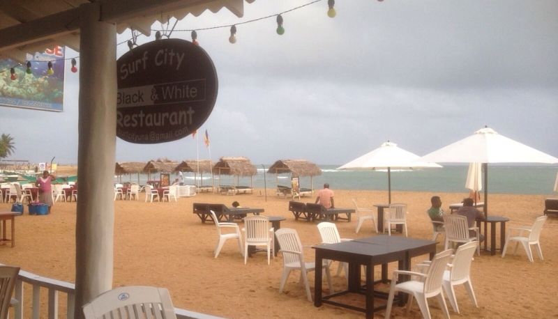 Restaurante - SURF UNA Beach Hotel