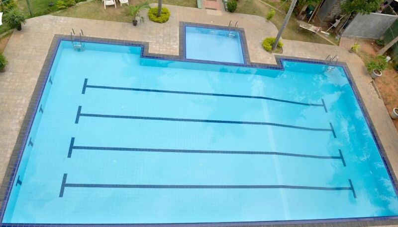 Piscina - Olanro Hotel