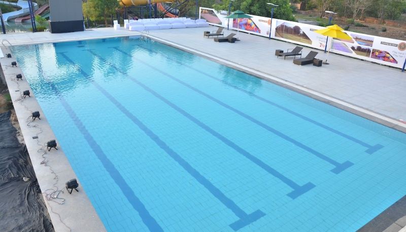 Piscina - Palm Greens Club