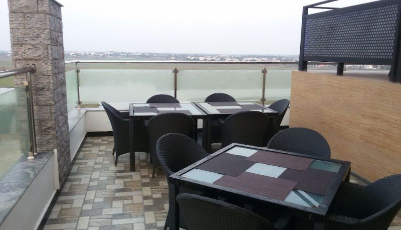 Restaurant - The Spk Hotel