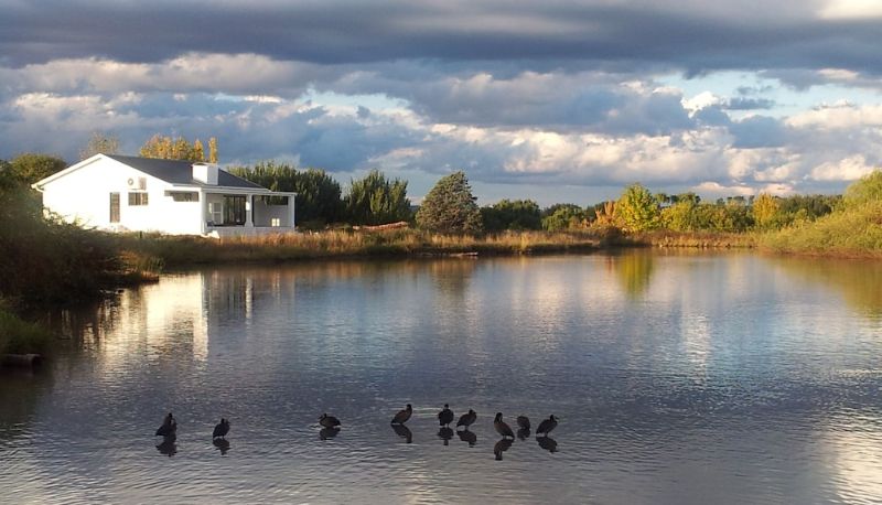 Info - La Riviera Guesthouse