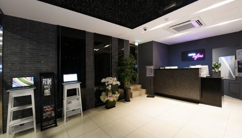 Recepción - Hotel Infini