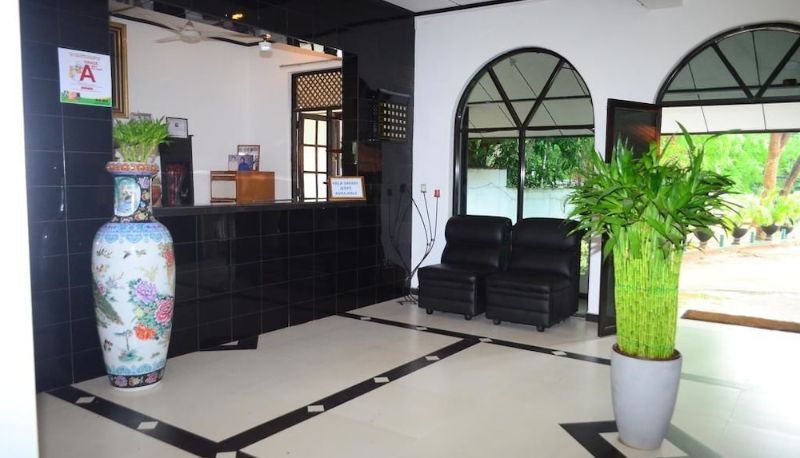 Hall - Jayasinghe Holiday Resort