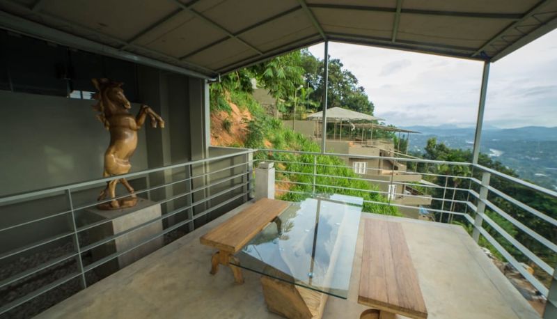 Restaurant - Sky Pavilion
