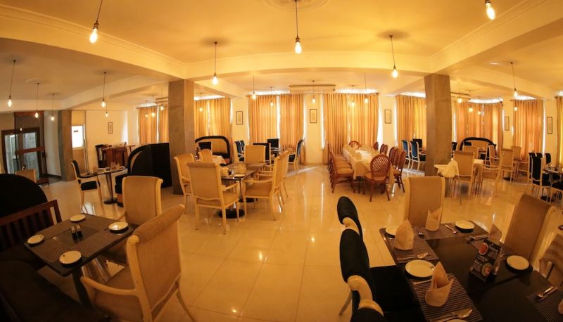 Restaurant - The Royal Mall Kandy