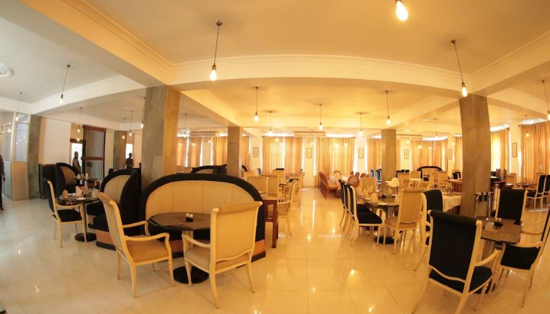 Restaurant - The Royal Mall Kandy