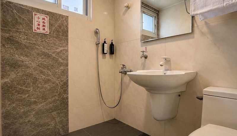 Superior oda (çift kişilik) - Lai Yue Hotel (Ai-Lai Fashion Hotel)