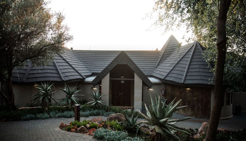 Hall - Bona Bona Game Lodge