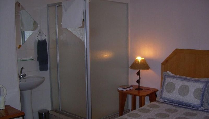 Komfortzimmer (Doppel) - Matoppi Guest House