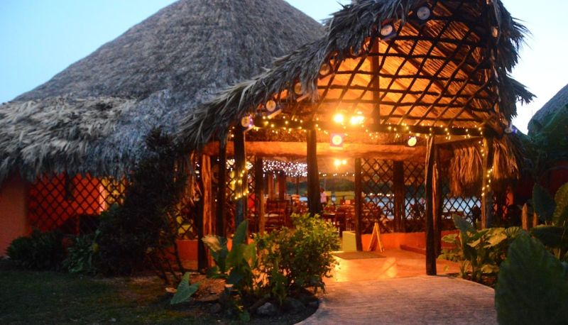 Salón - Lamanai Landings Hotel and Marina