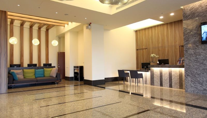 Lobby - Celebrity 99 Hotel