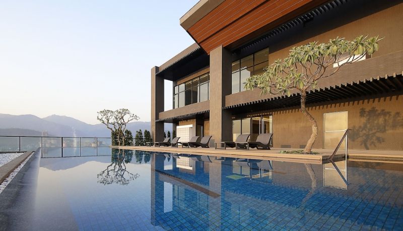 Piscina - Lakeshore Hotel Suao