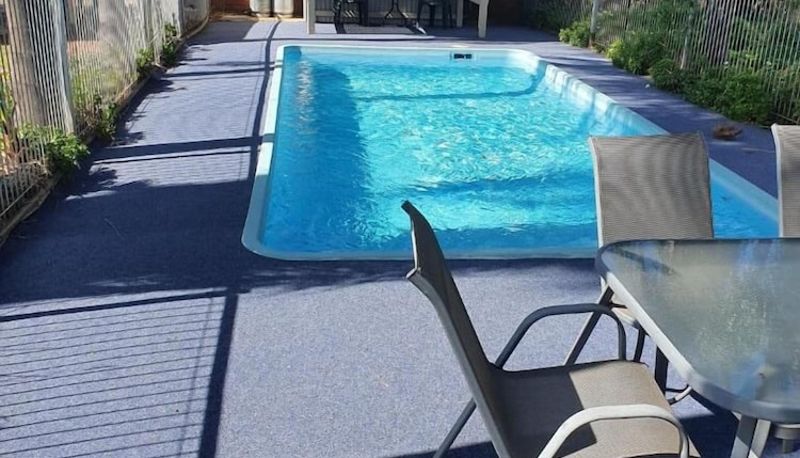 Pool - Red Chief Motel