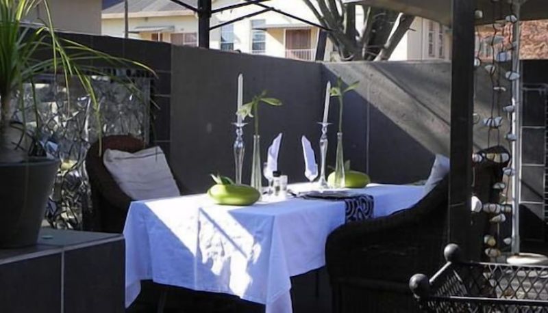 Info - 44 On Ennis Guest Lodge and Restaurant