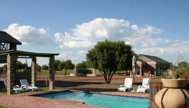 Piscina - Almar Exclusive Game Ranch