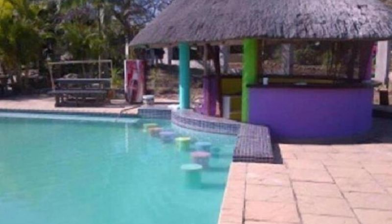 Pool - Vis Agie Resort