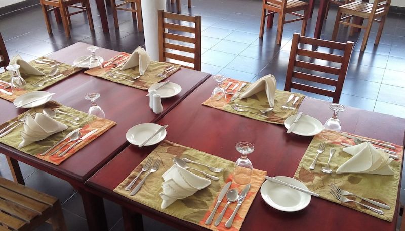 Restaurant - OwinRich Resort