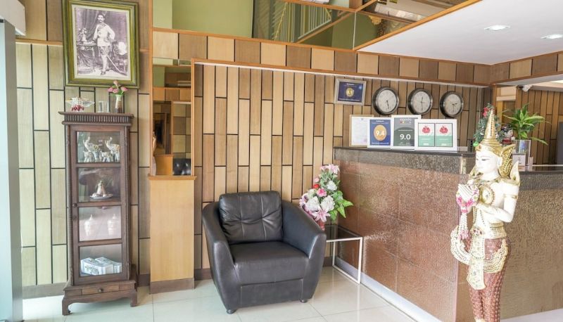 Recepción - RoomQuest Suvarnabhumi Airport Rom Klao