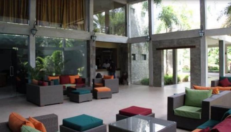 Lobby - Monty Hotel