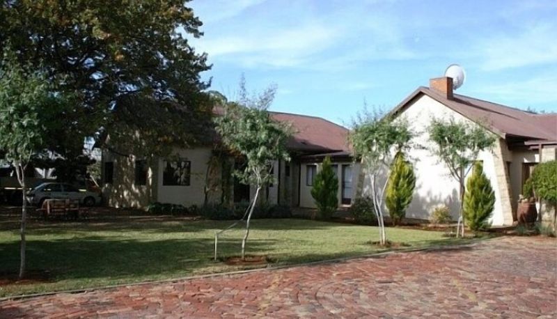 Info - Oak Rest Guesthouse