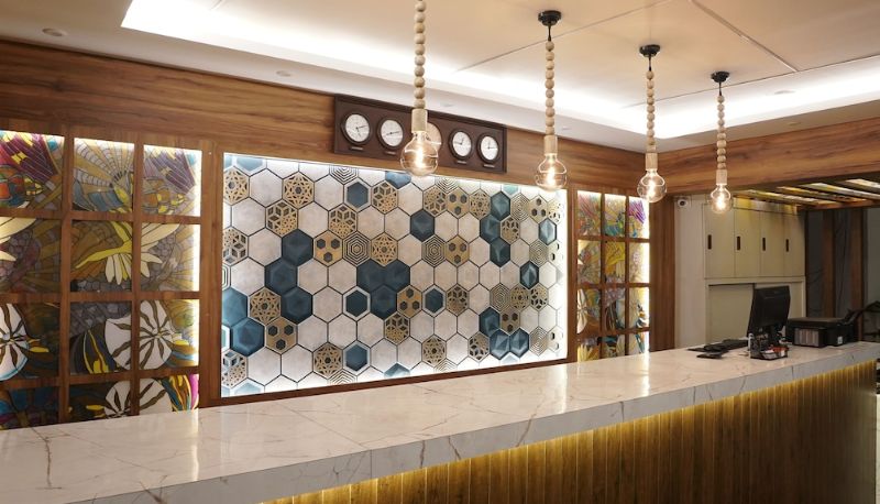 Lobby - Hotel Luciya International
