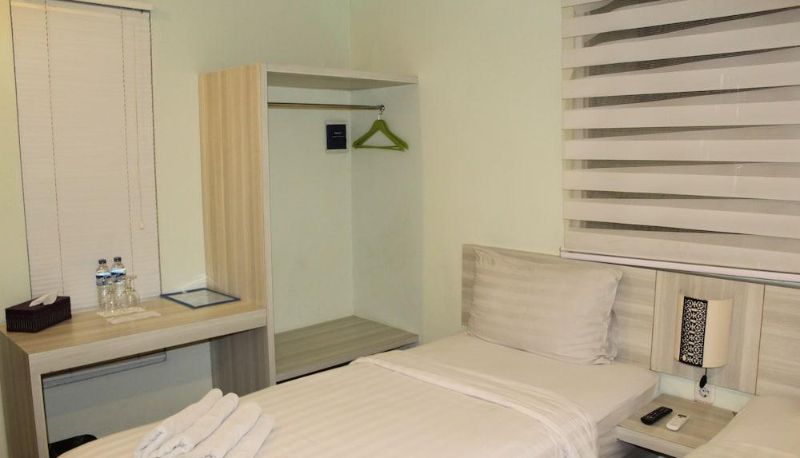 Camera standard - Sky Hotel Jogja