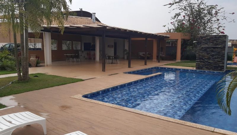Basen - L'Acordes Hotel