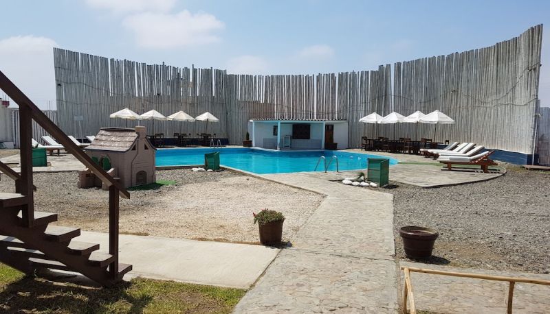 Piscina - Los Delfines de Chicama