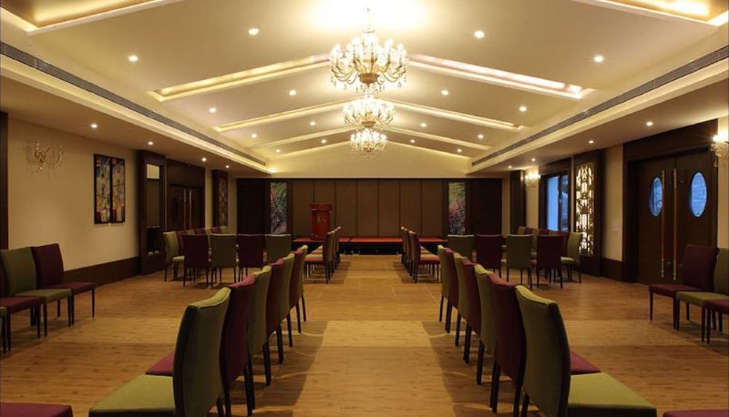Meetingzimmer - Purple Palms Resort & Spa Coorg a member of Radisson Individuals Premier